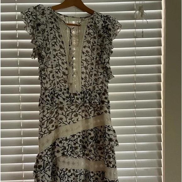 Sea New York,long dress-Excellent condition, smoke/pet free home-cleaning out. - Picture 7 of 12